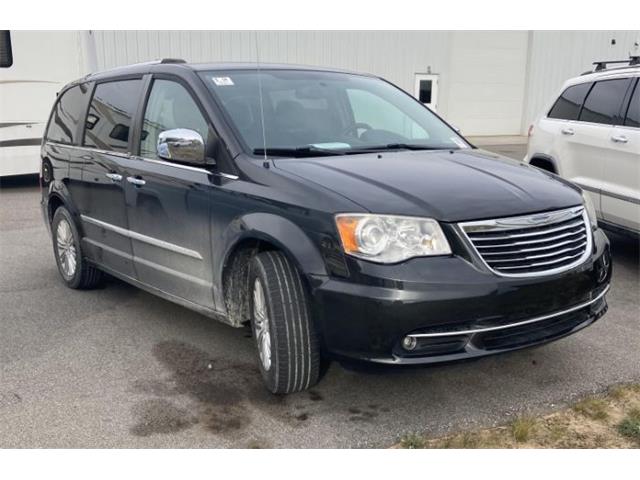 2012 Chrysler Town & Country (CC-1903400) for sale in Cadillac, Michigan