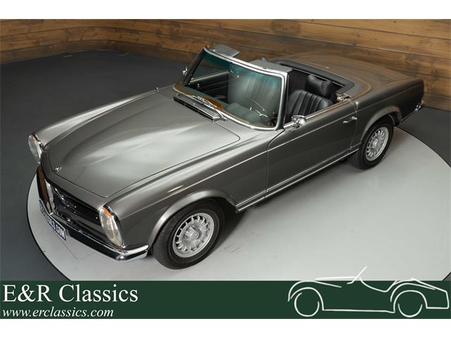 1968 Mercedes-Benz 280SL (CC-1903860) for sale in Waalwijk, Noord-Brabant