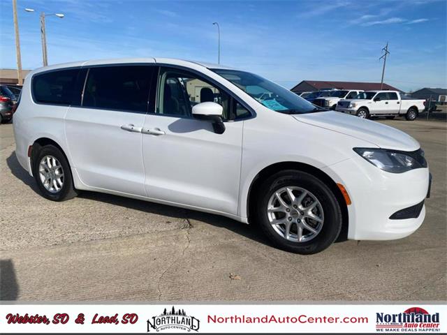 2022 Chrysler Voyager (CC-1904042) for sale in Webster, South Dakota