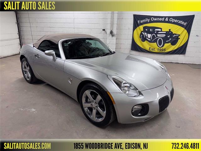 2008 Pontiac Solstice (CC-1904043) for sale in Edison, New Jersey