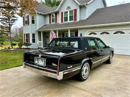 1992 Cadillac Sedan DeVille (CC-1904155) for sale in North Royalton, Ohio