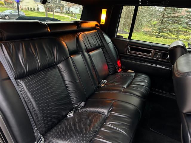 1992 Cadillac Sedan DeVille (CC-1904155) for sale in North Royalton, Ohio