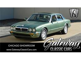 1999 Jaguar XJ8 (CC-1900441) for sale in O'Fallon, Illinois