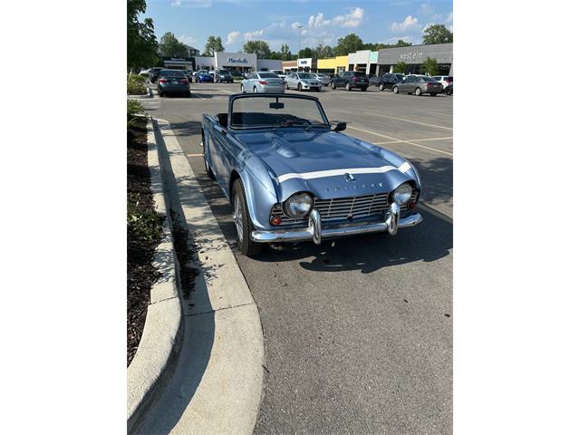 1964 Triumph TR4 (CC-1900613) for sale in Carmel, Indiana