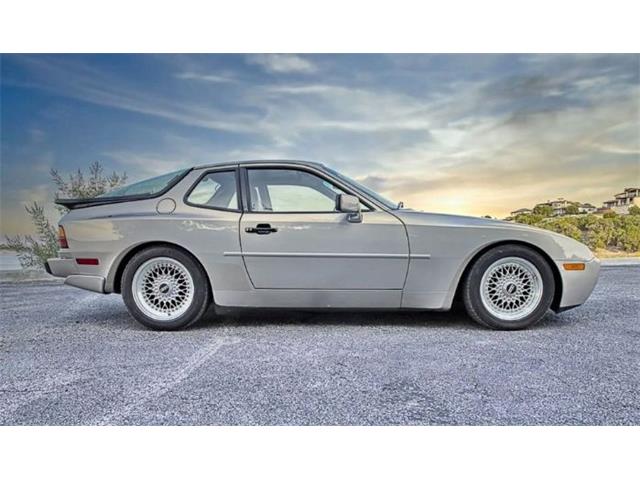 1986 Porsche 944 (CC-1906585) for sale in Cadillac, Michigan