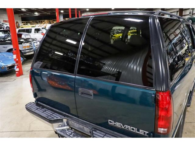 1998 Chevrolet Suburban (CC-1907454) for sale in Kentwood, Michigan