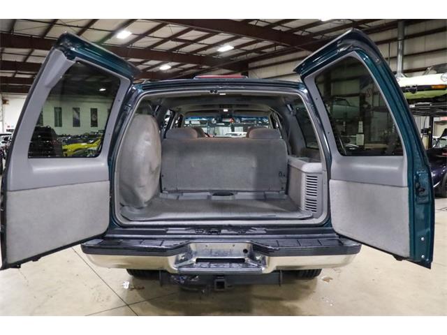 1998 Chevrolet Suburban (CC-1907454) for sale in Kentwood, Michigan