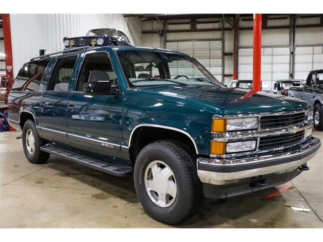 1998 Chevrolet Suburban (CC-1907454) for sale in Kentwood, Michigan