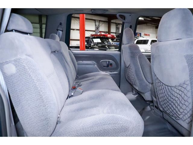 1998 Chevrolet Suburban (CC-1907454) for sale in Kentwood, Michigan