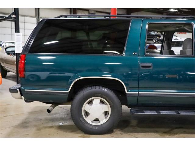 1998 Chevrolet Suburban (CC-1907454) for sale in Kentwood, Michigan