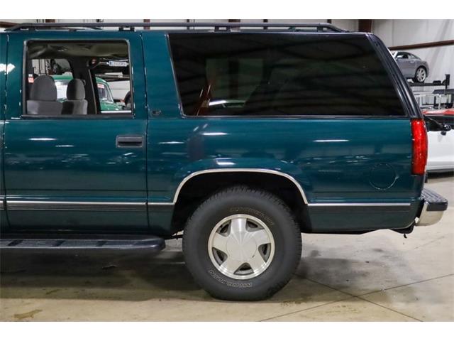 1998 Chevrolet Suburban (CC-1907454) for sale in Kentwood, Michigan