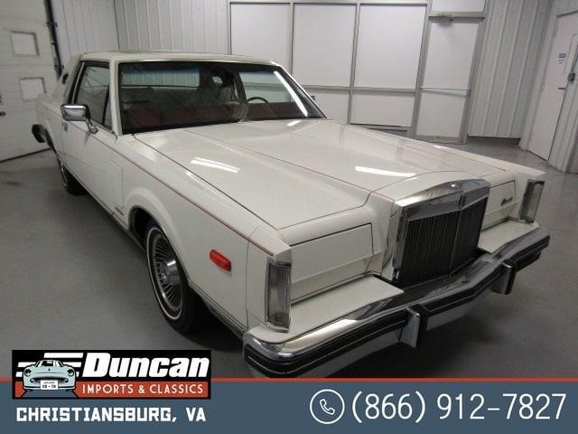 1982 Lincoln Continental (CC-1907468) for sale in Christiansburg, Virginia