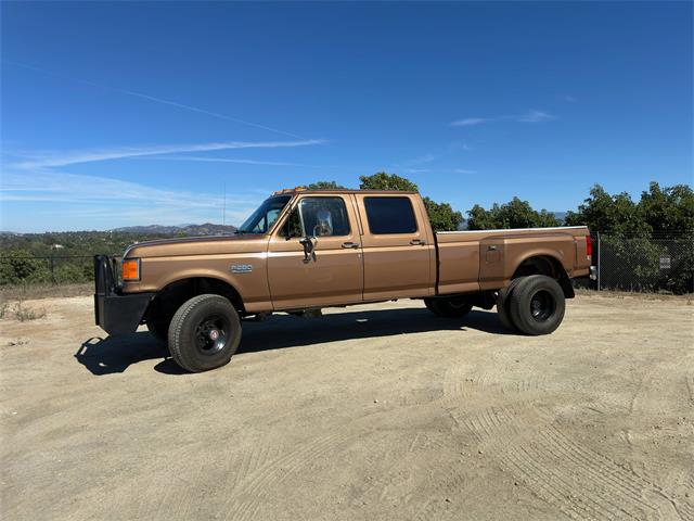 1989 Ford F350 (CC-1907718) for sale in Fallbrook, California