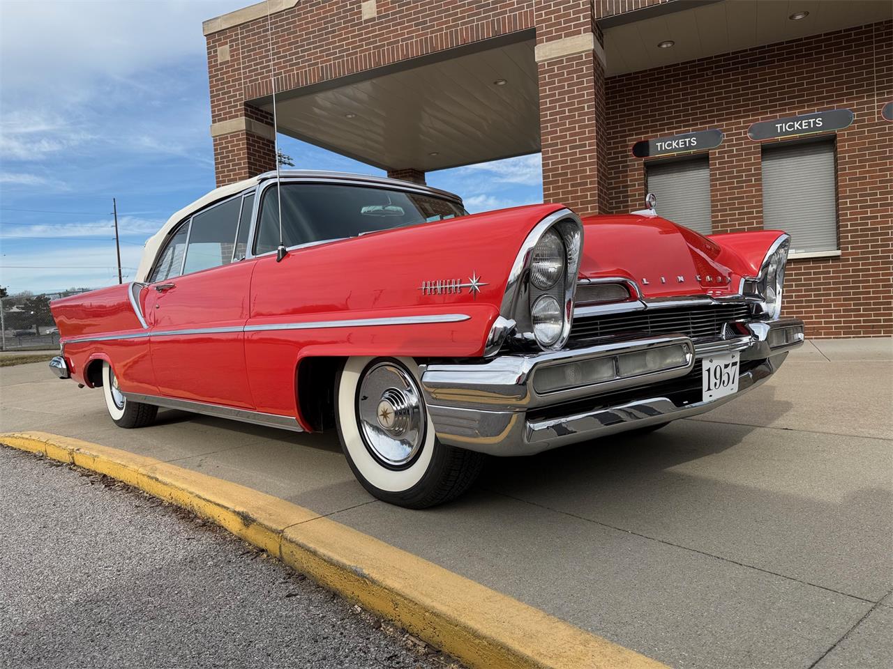 1957 Lincoln Premiere For Sale