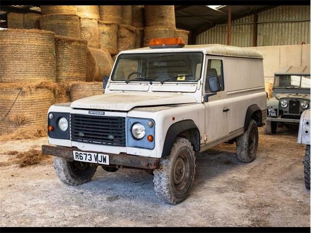 1997 Land Rover Defender 110 (CC-1900960) for sale in Dripping Springs, Texas