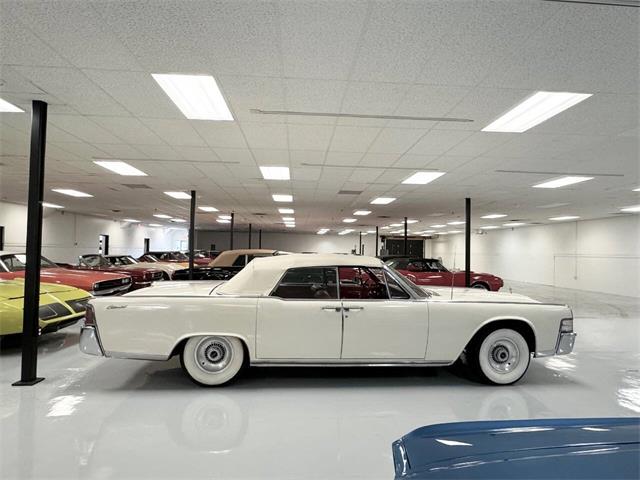 1965 Lincoln Continental (CC-1911495) for sale in Dekalb, Illinois