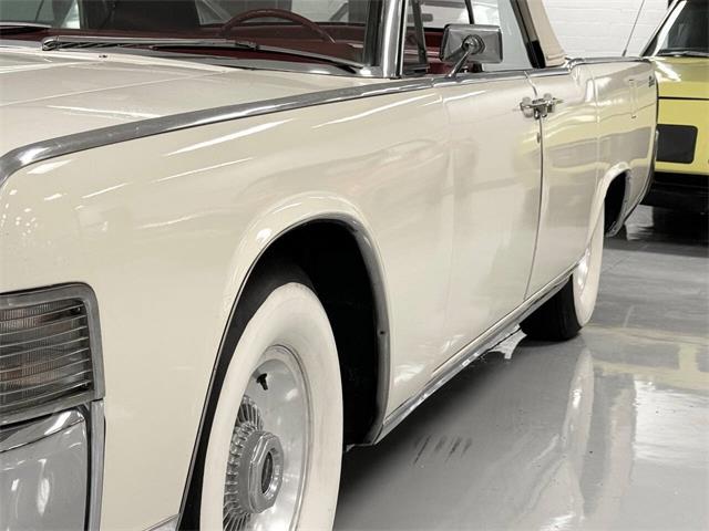 1965 Lincoln Continental (CC-1911495) for sale in Dekalb, Illinois