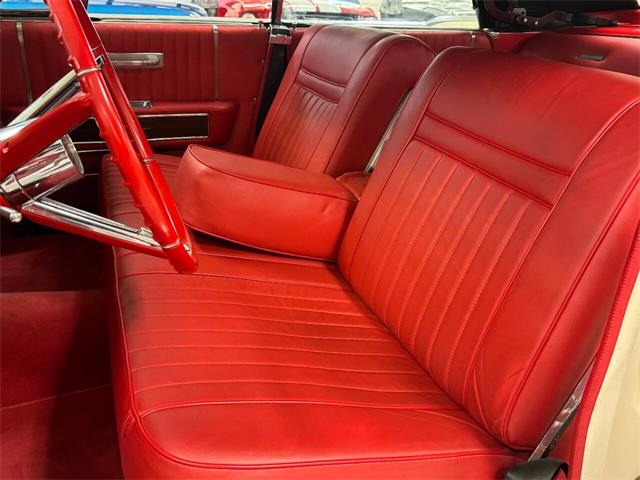 1965 Lincoln Continental (CC-1911495) for sale in Dekalb, Illinois