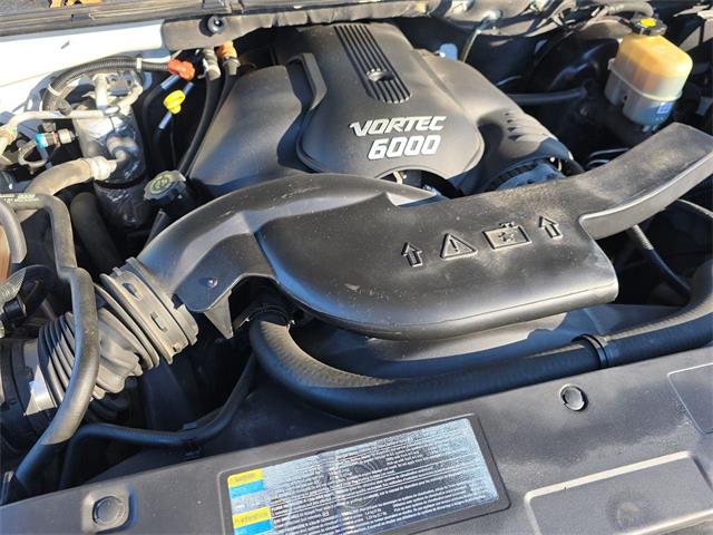 2002 GMC Yukon Denali (CC-1911558) for sale in Ross, Ohio