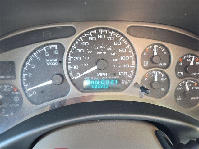 2002 GMC Yukon Denali (CC-1911558) for sale in Ross, Ohio