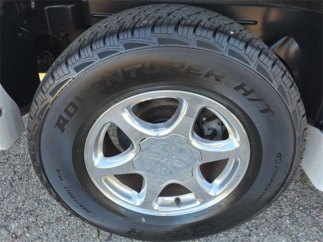 2002 GMC Yukon Denali (CC-1911558) for sale in Ross, Ohio