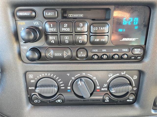 2002 GMC Yukon Denali (CC-1911558) for sale in Ross, Ohio