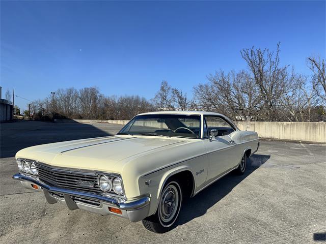 1966 Chevrolet Impala SS (CC-1912075) for sale in BRANSON, Missouri