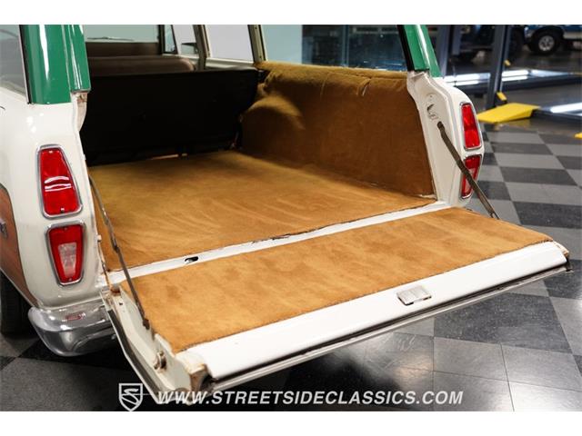 1970 International Harvester Travelall (CC-1912165) for sale in Concord, North Carolina