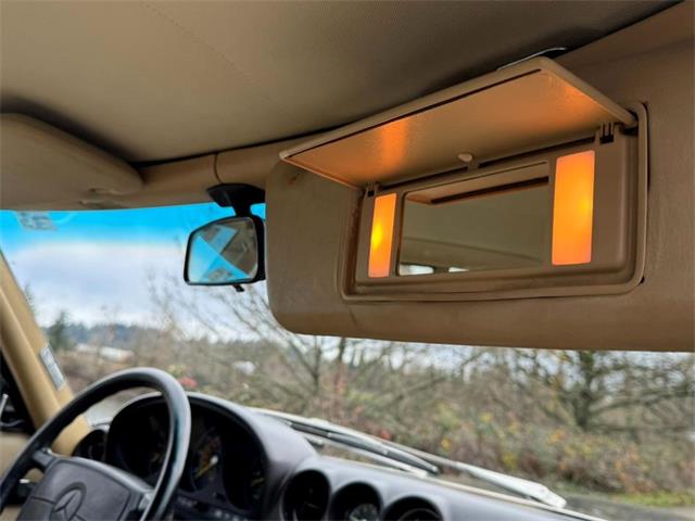 1988 Mercedes-Benz 560SL (CC-1910223) for sale in Gladstone, Oregon
