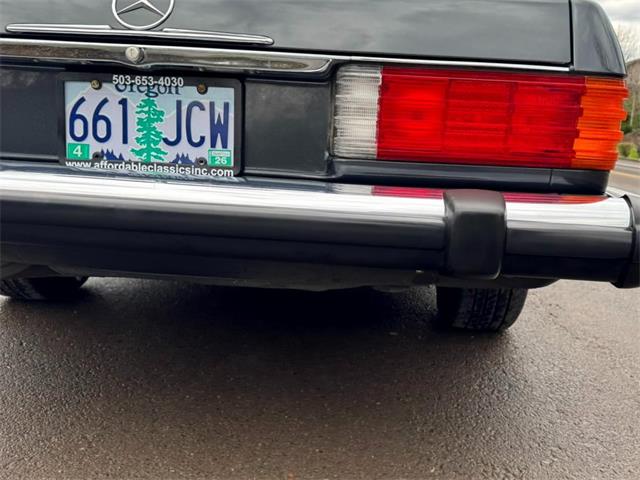 1988 Mercedes-Benz 560SL (CC-1910223) for sale in Gladstone, Oregon