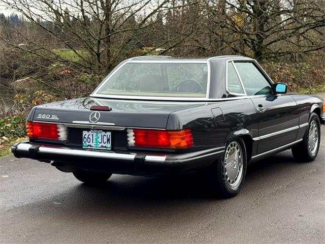 1988 Mercedes-Benz 560SL (CC-1910223) for sale in Gladstone, Oregon
