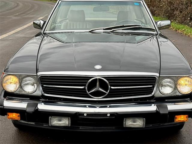 1988 Mercedes-Benz 560SL (CC-1910223) for sale in Gladstone, Oregon