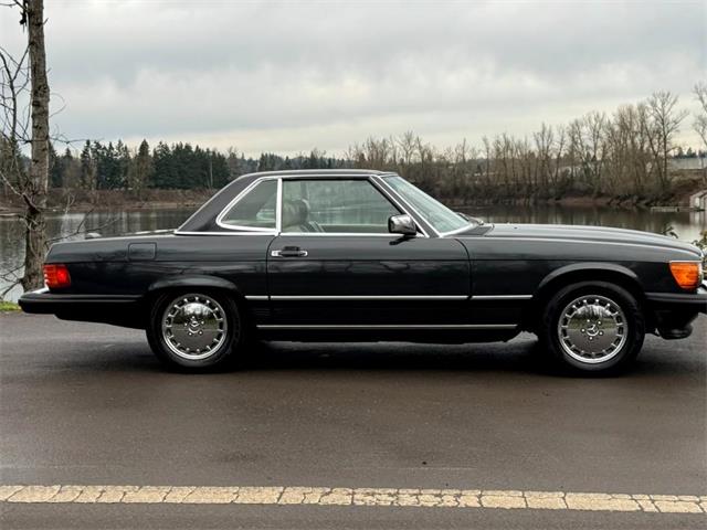 1988 Mercedes-Benz 560SL (CC-1910223) for sale in Gladstone, Oregon