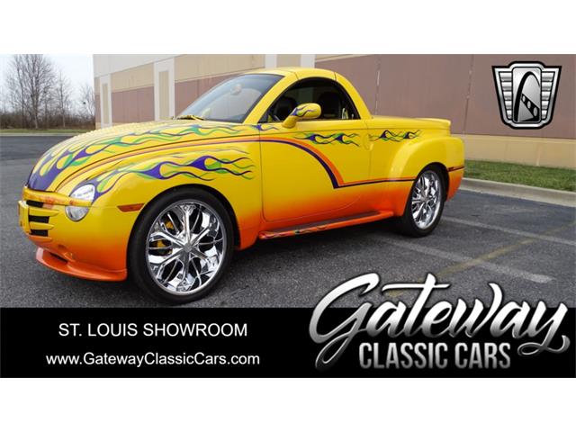 2004 Chevrolet SSR (CC-1912909) for sale in O'Fallon, Illinois