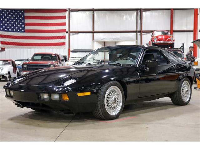 1986 Porsche 928 (CC-1913846) for sale in Kentwood, Michigan