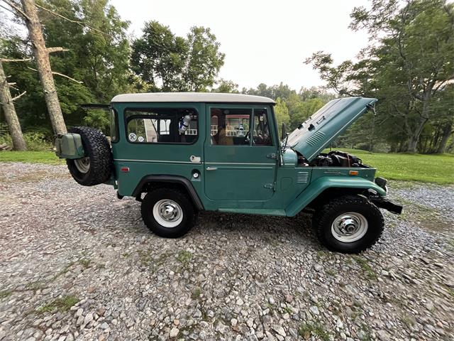 1972 Toyota Land Cruiser FJ40 (CC-1914020) for sale in Scarbro, West Virginia