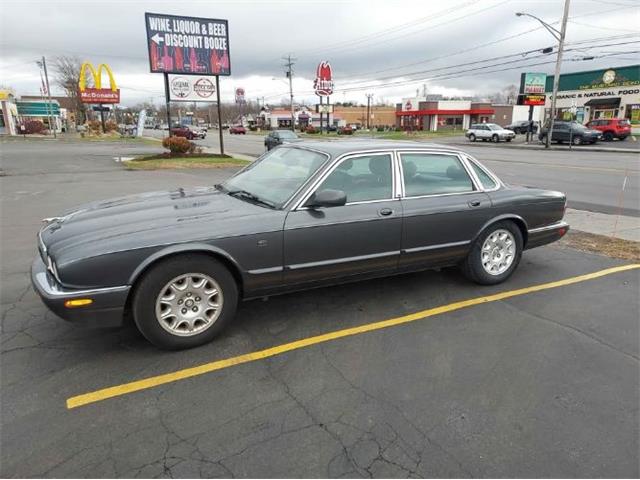 2003 Jaguar XJ8 (CC-1914216) for sale in Cadillac, Michigan