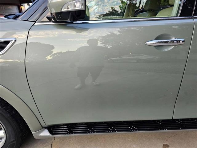 2012 Infiniti QX56 (CC-1914658) for sale in Woodland Hills, California