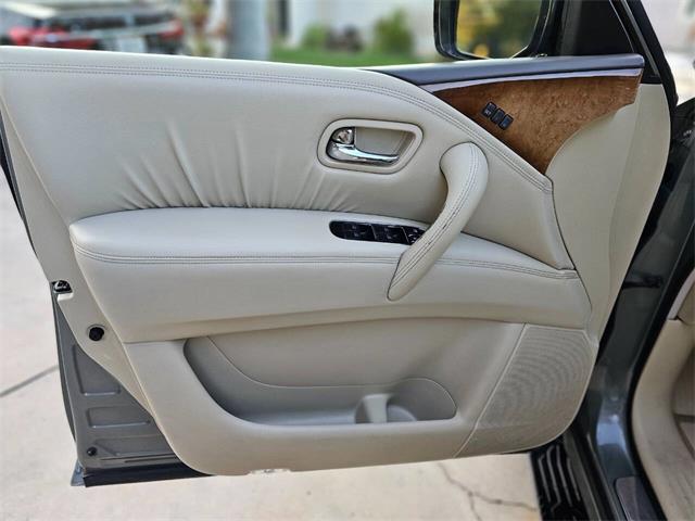 2012 Infiniti QX56 (CC-1914658) for sale in Woodland Hills, California