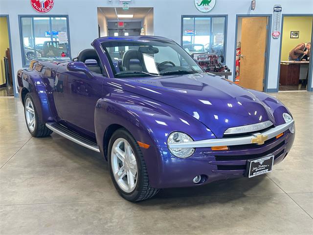 2004 Chevrolet SSR (CC-1916242) for sale in Salem, Ohio