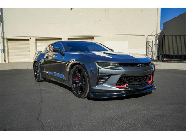 2018 Chevrolet Camaro (CC-1916257) for sale in Sherman Oaks, California