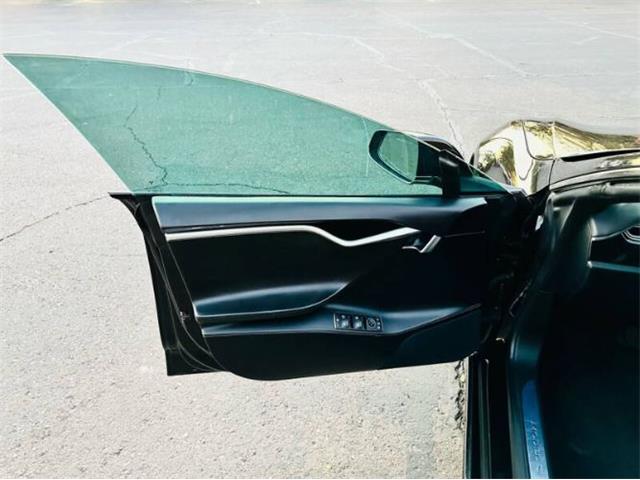 2017 Tesla Model S (CC-1916380) for sale in Cadillac, Michigan