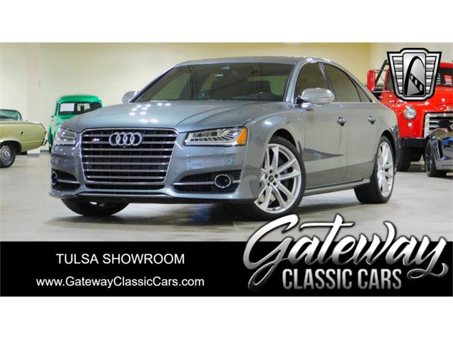 2017 Audi S8 (CC-1917653) for sale in O'Fallon, Illinois