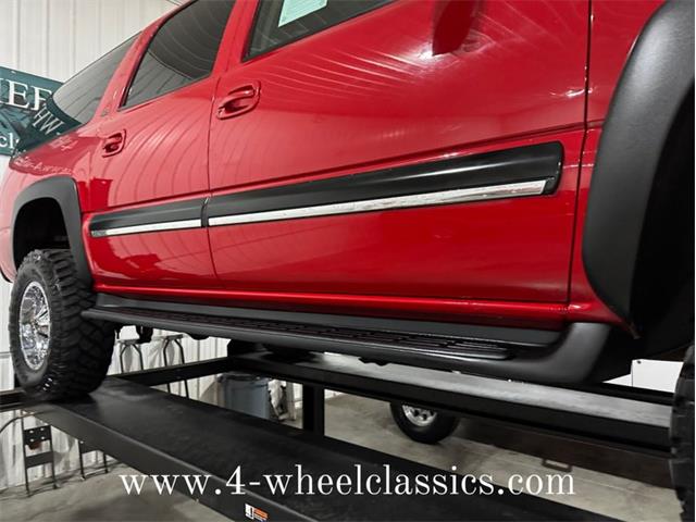 2001 Chevrolet Suburban (CC-1917675) for sale in Holland , Michigan
