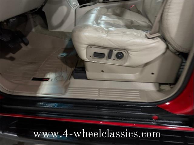 2001 Chevrolet Suburban (CC-1917675) for sale in Holland , Michigan