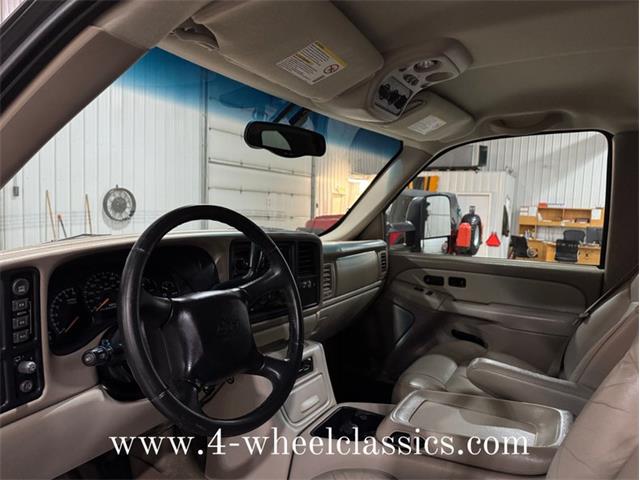 2001 Chevrolet Suburban (CC-1917675) for sale in Holland , Michigan
