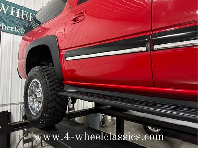 2001 Chevrolet Suburban (CC-1917675) for sale in Holland , Michigan