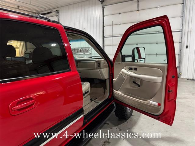 2001 Chevrolet Suburban (CC-1917675) for sale in Holland , Michigan