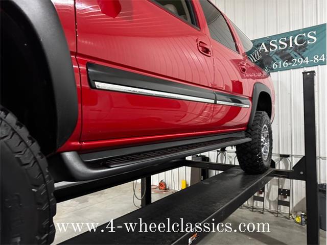 2001 Chevrolet Suburban (CC-1917675) for sale in Holland , Michigan