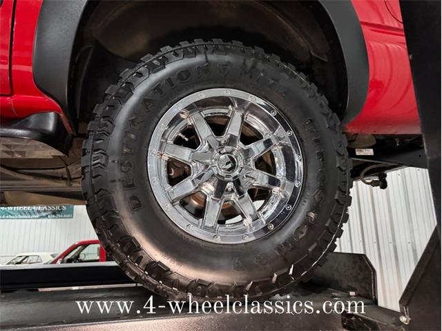 2001 Chevrolet Suburban (CC-1917675) for sale in Holland , Michigan